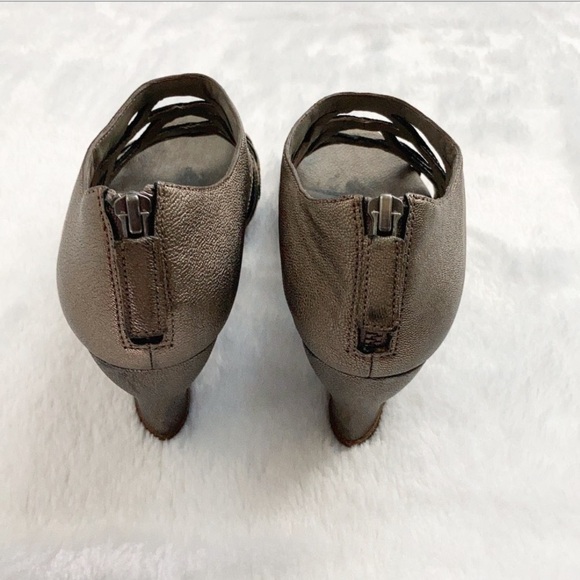 Eileen Fisher Platform Wedge Cage Sandals, size 7 - Picture 4 of 6